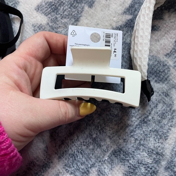 ARDENE 4 pack hair accessories - Picture 4 of 7